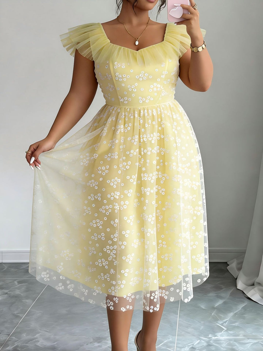 Damen festliches Blütenkleid mit voluminösen Tüllärmeln Echo Archiv