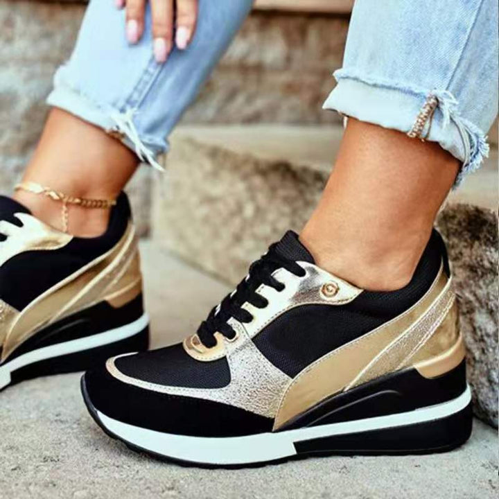 Damen nan Keil-Sneaker mit innenliegender Keilsohle und Materialmix Echo Archiv