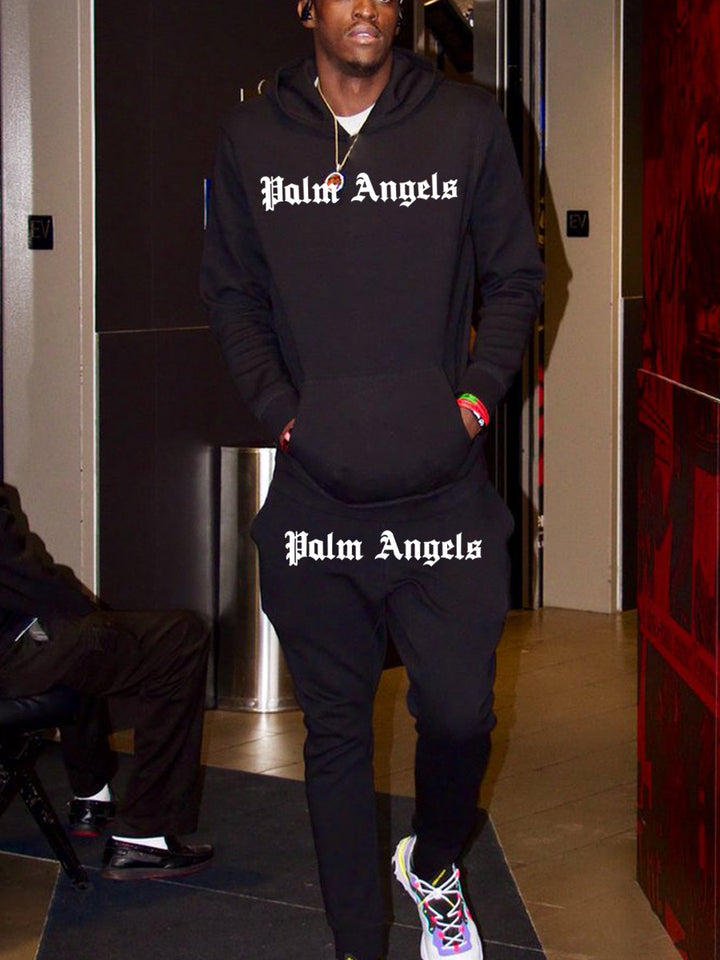 Herren Sweatsuit mit großflächigem Frontdruck Echoarchiv