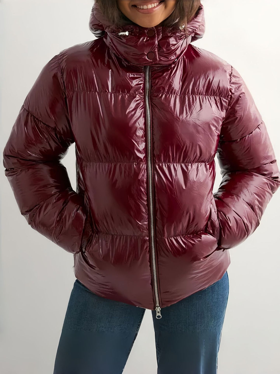 Damen Modische Hochglanz-Steppjacke mit Kapuze – Célinea