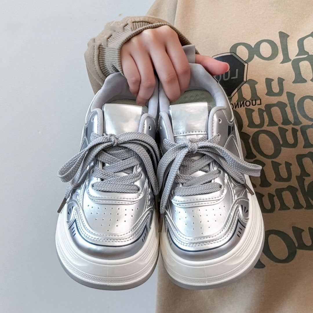 Damen Moderne Plateau-Sneaker mit metallic-Optik und dämpfender EVA-Zwischensohle – Névara
