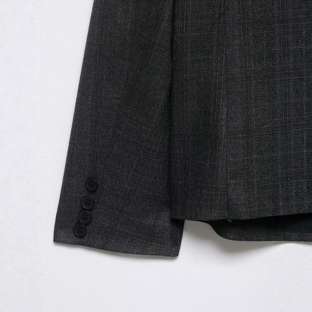 Damen Moderner schlanker Blazer mit asymmetrischer Knopfleiste und Stehkragen Echoarchiv