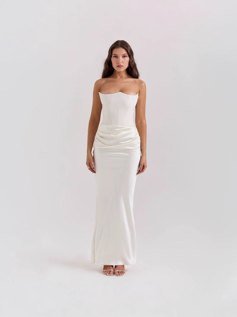 Damen Figurumspielendes Maxikleid mit raffinierter Raffung Echo Archiv