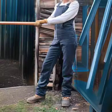 Damen Robuste Workwear-Latzhose aus Canvas mit verstellbaren Trägern und geradem Bein – Avérine