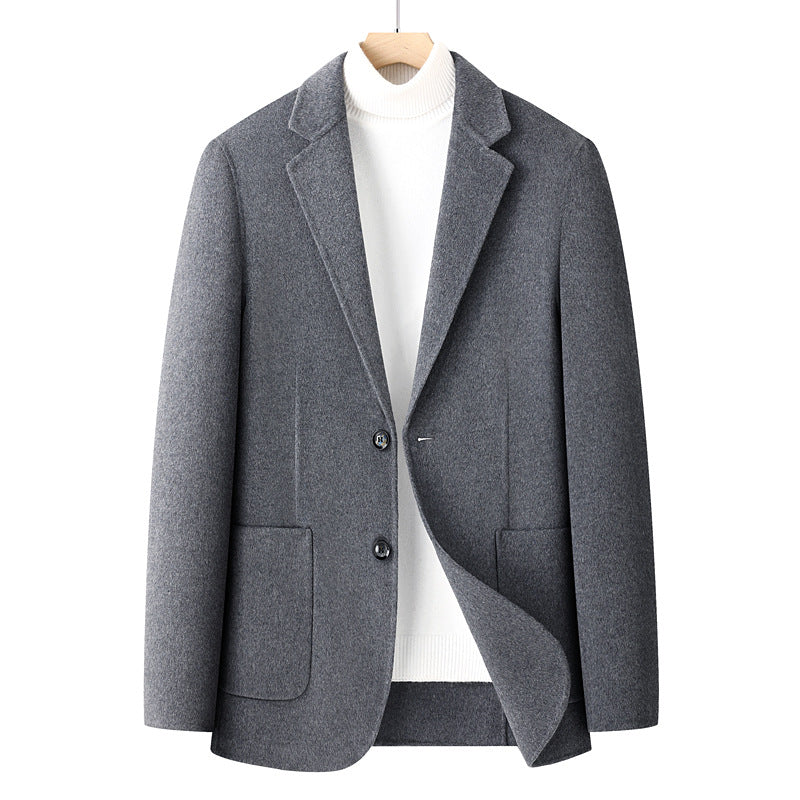 Herren Fischgrät-Wollblazer mit Reverskragen und aufgesetzten Taschen Echoarchiv