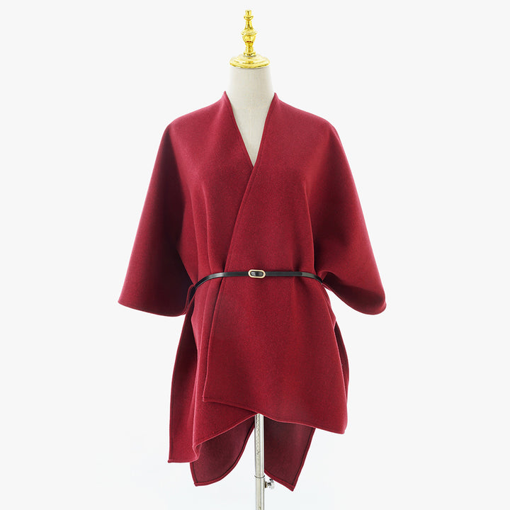 Damen Oversize Filz‑Cape mit Wickeloptik und verdeckter Kantenverarbeitung – Avérine