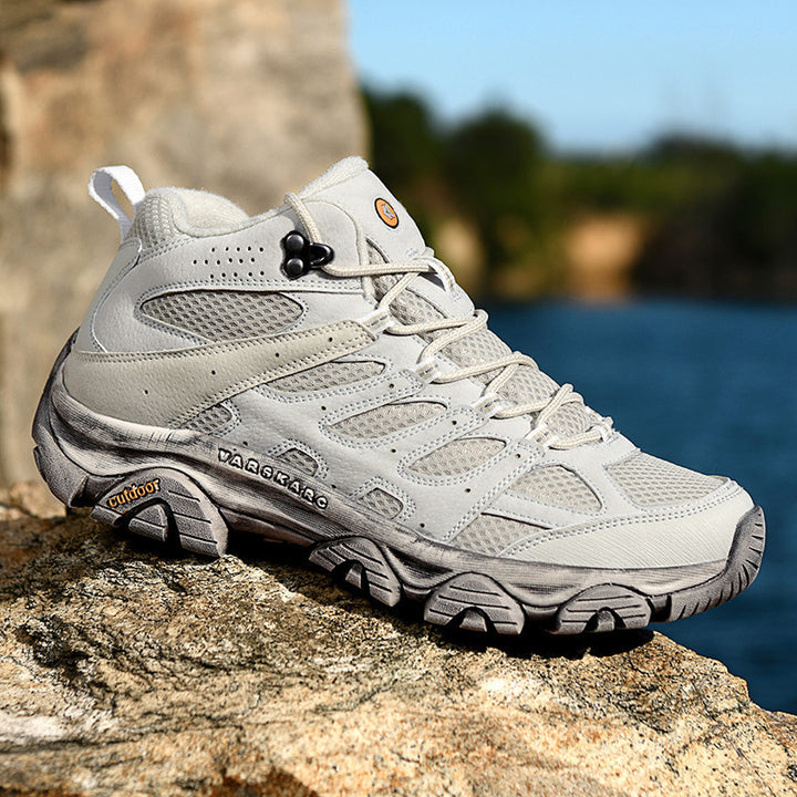 Herren robuste Trekkingstiefel mit wasserdichtem Wildleder‑Mesh, griffiger Offroad‑Profilsohle und verstärkter Zehenkappe – Tavélo