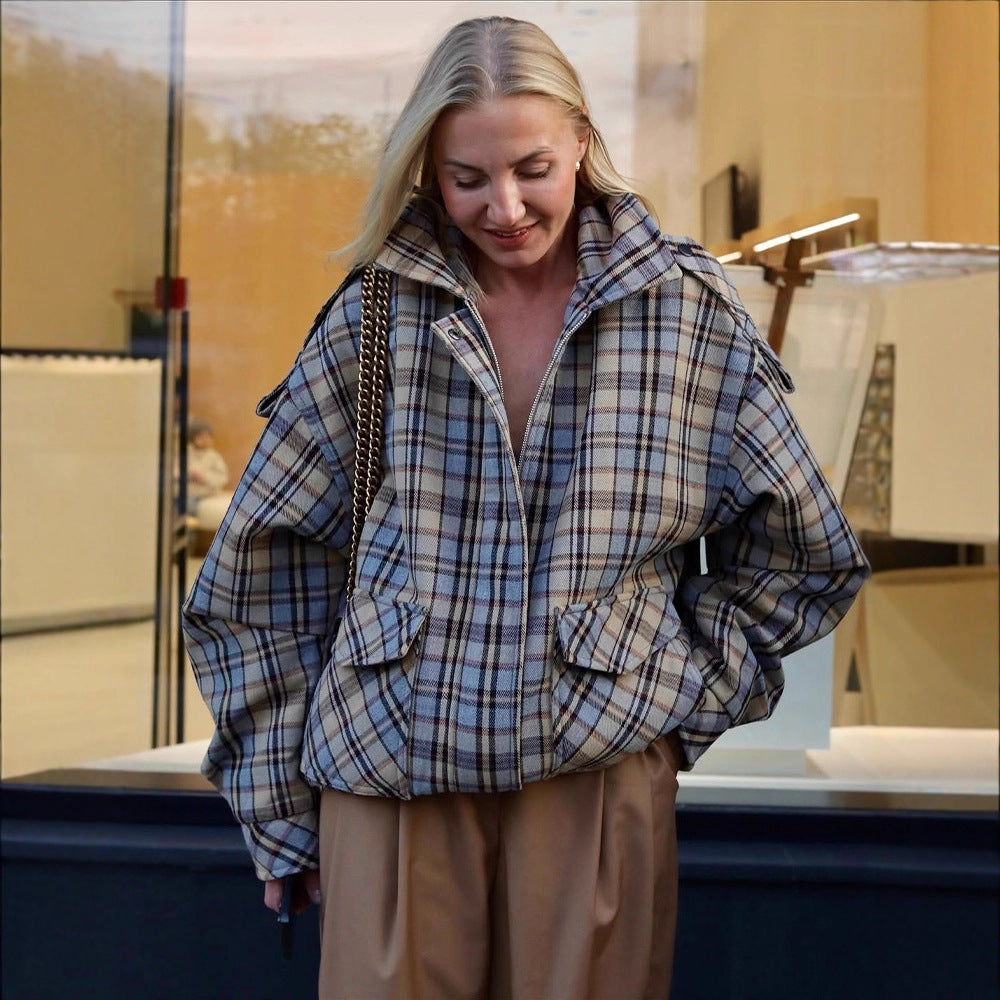 Damen Oversize-Karomantel im Boxy‑Schnitt mit Reißverschluss und Schulterklappen Echoarchiv