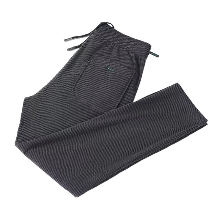 Herren Bequeme Jogginghose mit seitlichen Taschen Echo Archiv