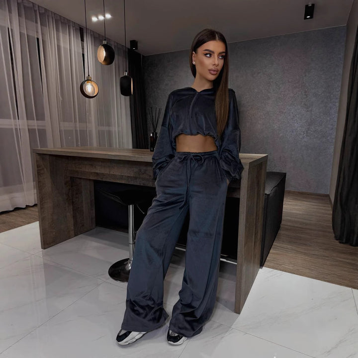 Damen luxuriöses Velours-Cropped-Hoodie und High-Waist Weite Jogginghose Set – Auréline