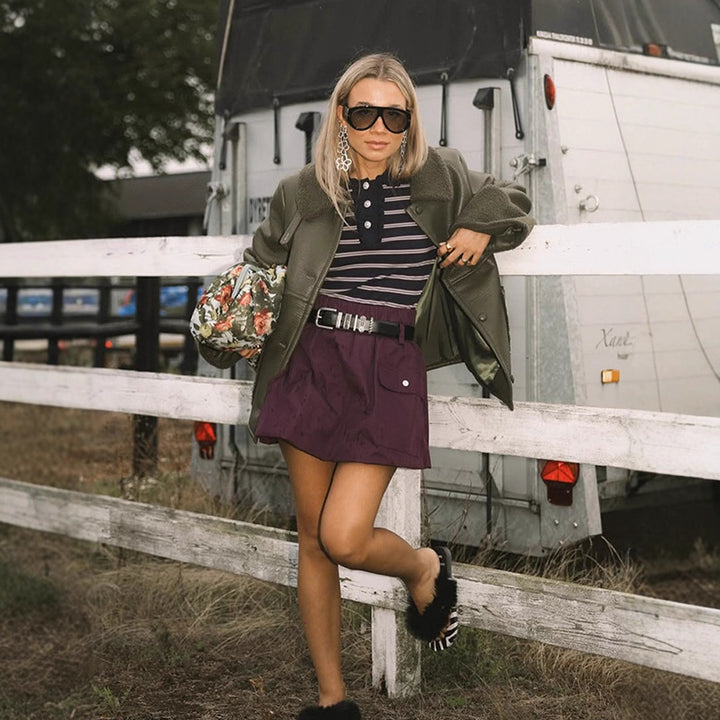 Damen Kurze Fliegerjacke im Aviator‑Stil mit Teddybesatz und kastiger Silhouette Echoarchiv