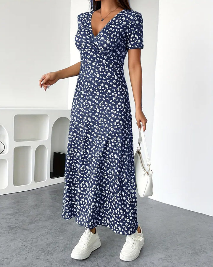 Damen nan tailliertes Jersey-Midikleid mit Crossover-Oberteil, kurzen Ärmeln und ausgestelltem Rock Echo Archiv