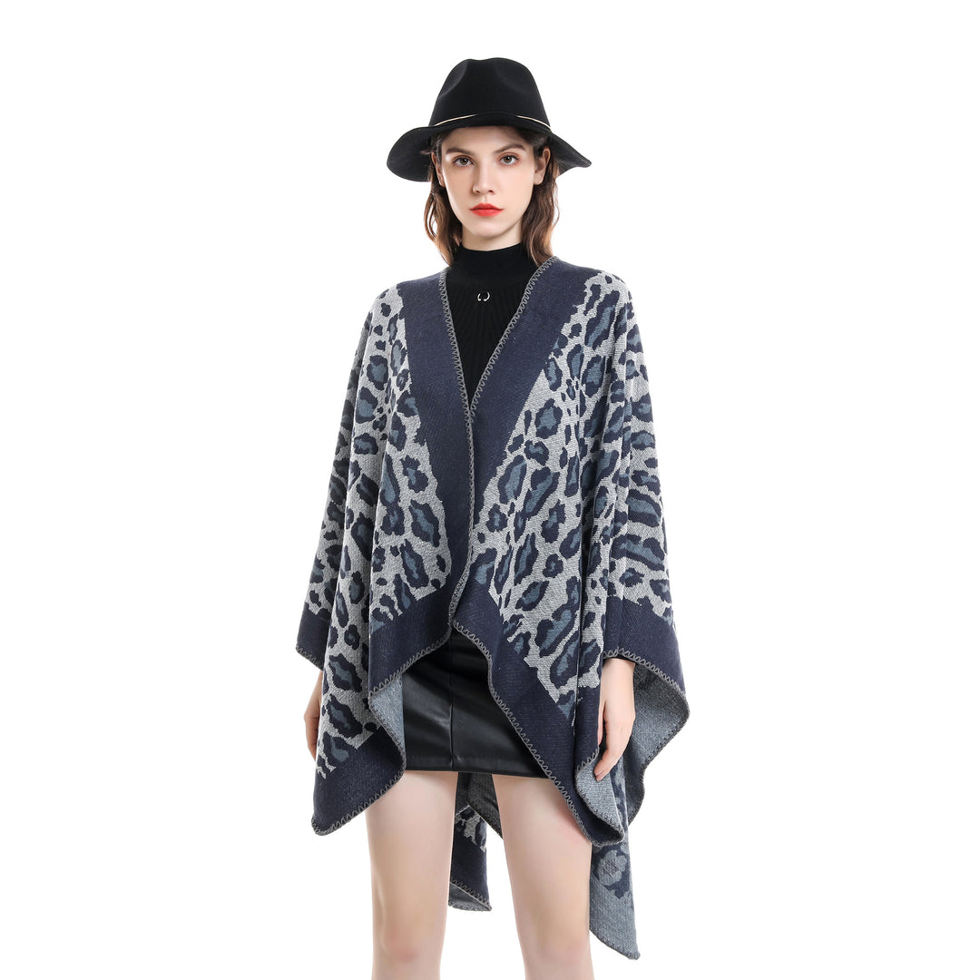 Damen Grobgewebter Jacquard‑Umhang mit Leo‑Print und offener Kimono‑Silhouette – Avérine