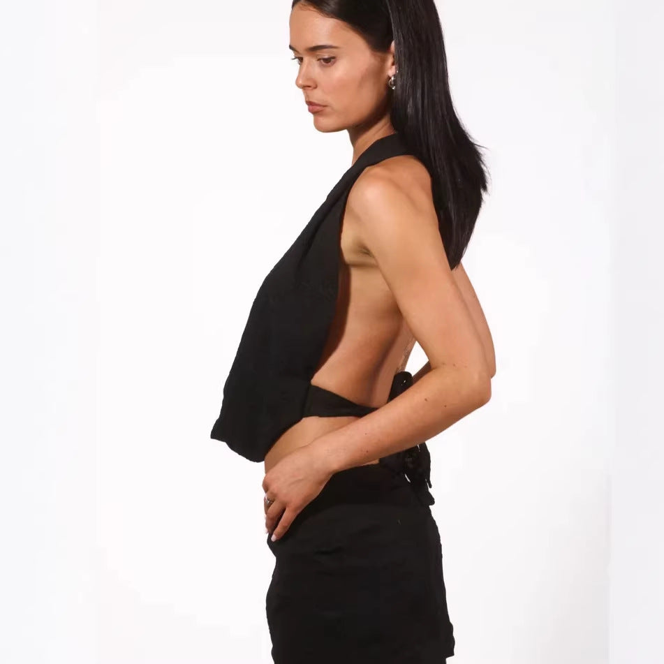 Damen Verspieltes Bauchfreies Top mit asymmetrischen Rüschendetails Echo Archiv