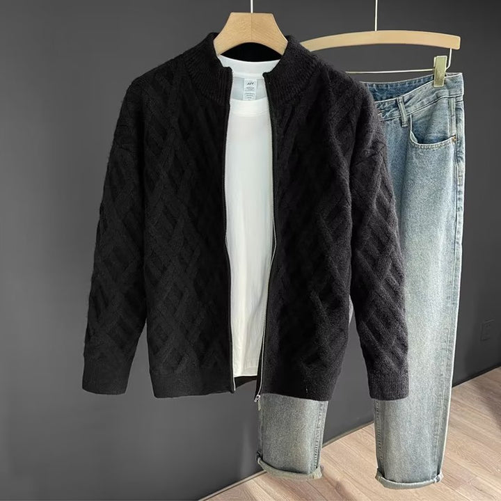 Damen Strickjacke mit elegantem Zopfmuster Echoarchiv