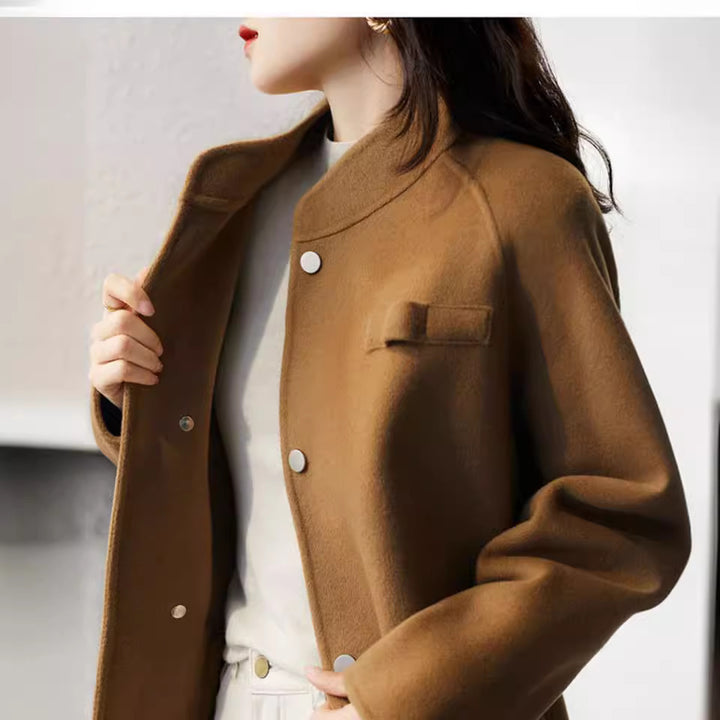 Damen modische Übergangsjacke mit praktischen Taschen Echoarchiv