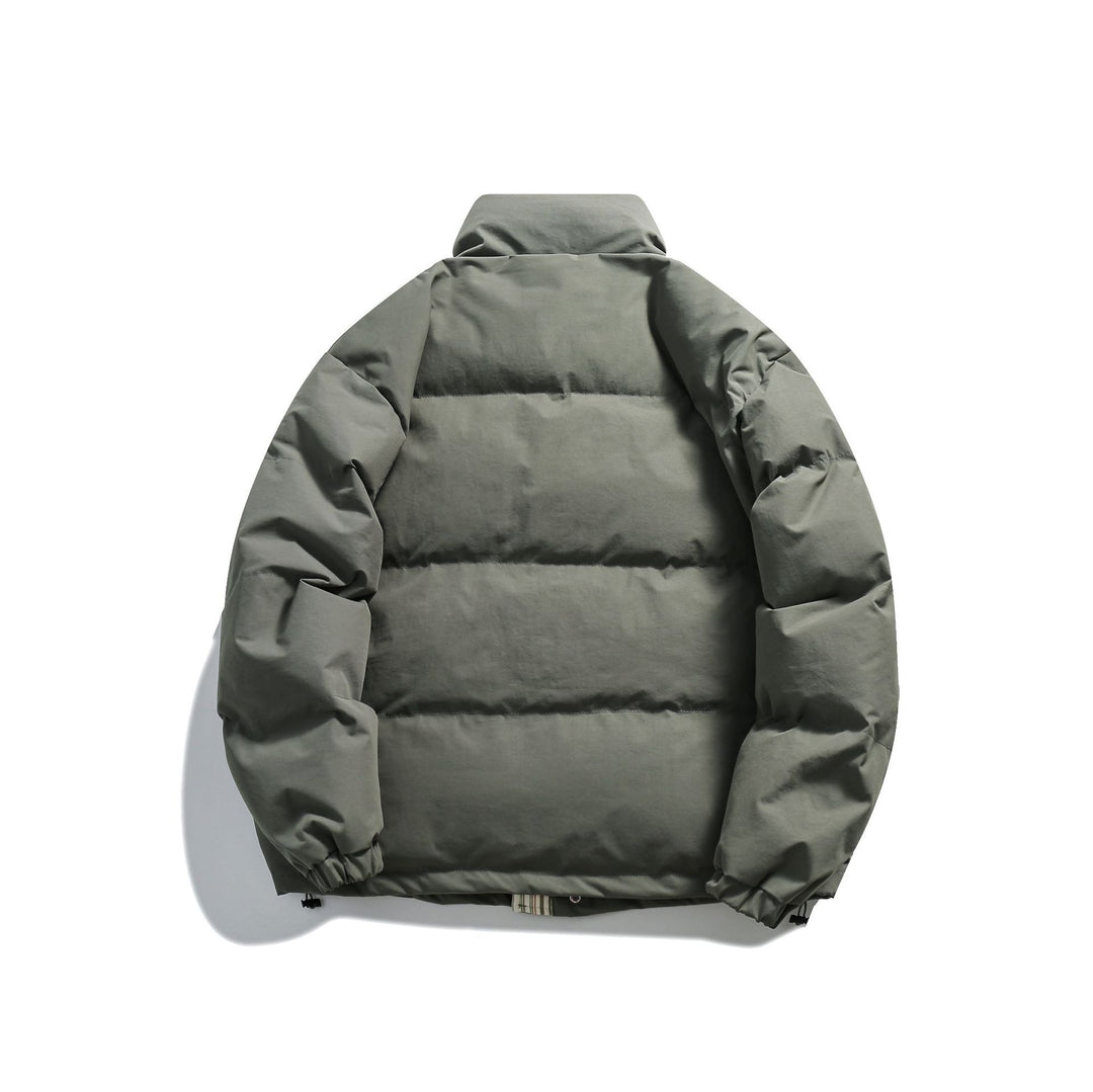 Unisex Kurz geschnittene wattierte Pufferjacke mit hohem Stehkragen und gestreiften Taschenblenden Echoarchiv
