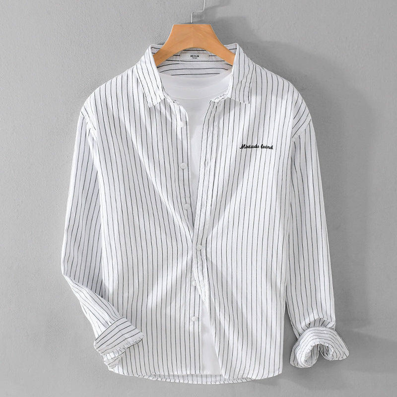 Herren Nadelstreifen-Lagenhemd im Overshirt-Stil mit dezenter Bruststickerei Echoarchiv