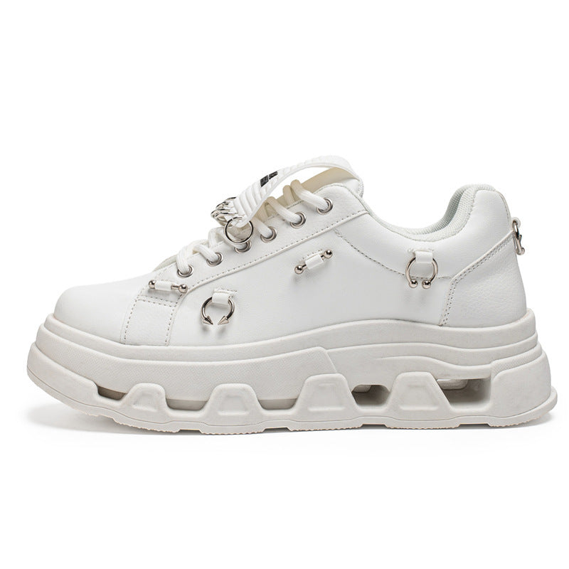 Unisex Plateau-Sneaker im Punk-Urban-Stil mit Metallringen und markanter Profilsohle – Norré