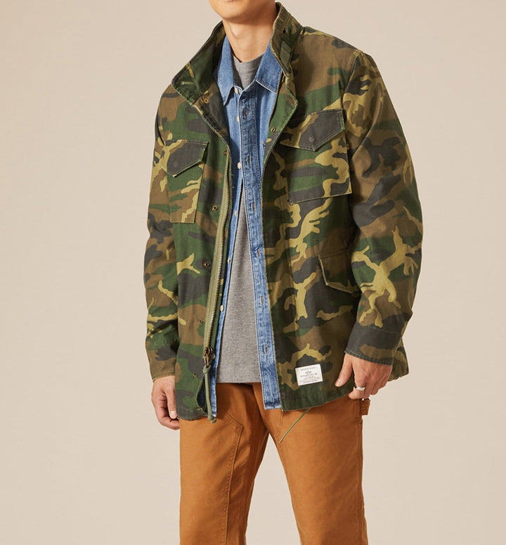 Herren funktionale Outdoorjacke mit praktischen Taschen Echoarchiv
