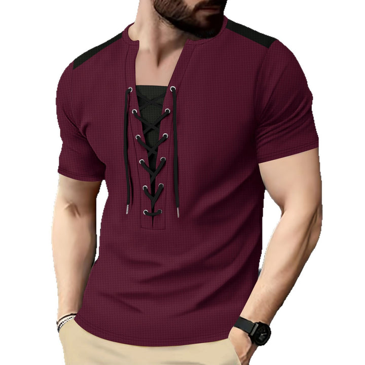 Herren Sportliches Kurzarmshirt mit modernem Schnürdesign Echoarchiv