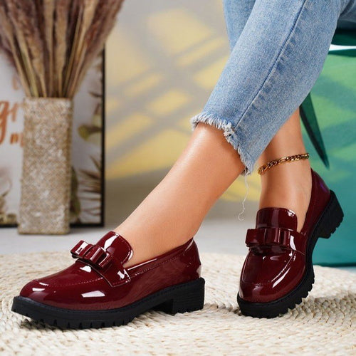 Damen Lack-Loafer mit dekorativem Riemchen und profilierter Gummisohle Echo Archiv