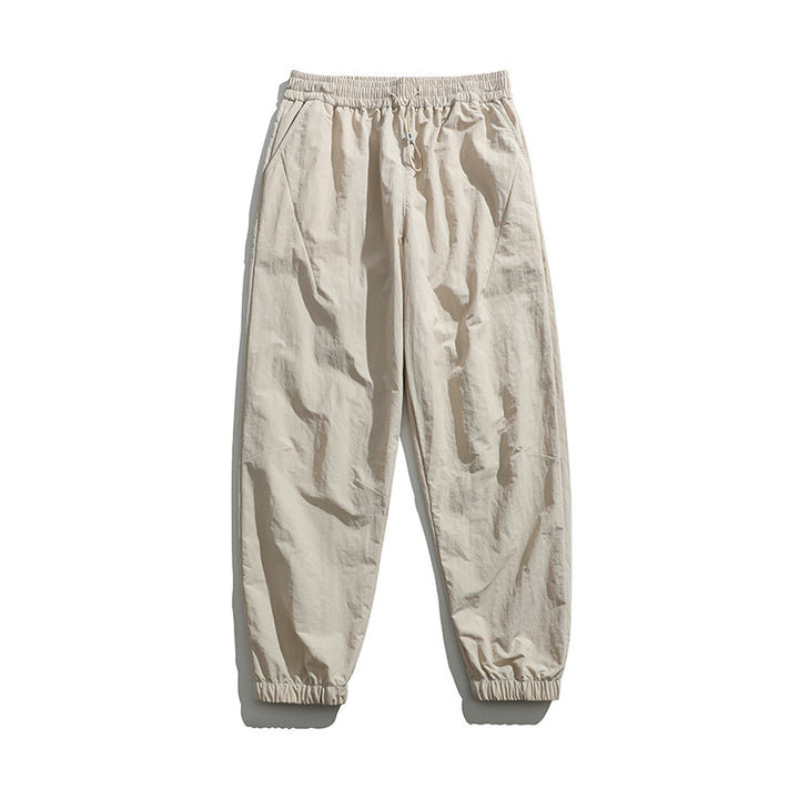 Herren Leichte Nylon-Jogginghose mit elastischem Bund, Kordelzug & gerippten Bündchen Echoarchiv