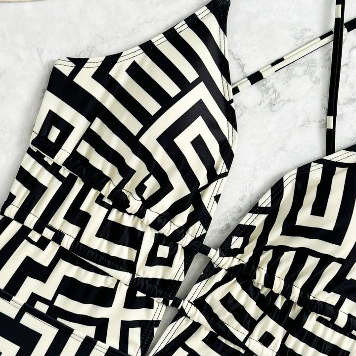 Damen Einteiliger Badeanzug mit geometrischem Muster Echo Archiv