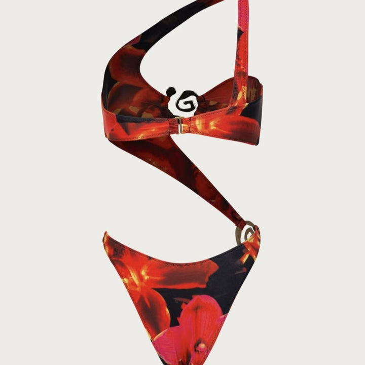 Damen Triangel-Bikini mit raffiniertem Schnitt und goldenen Akzenten Echo Archiv