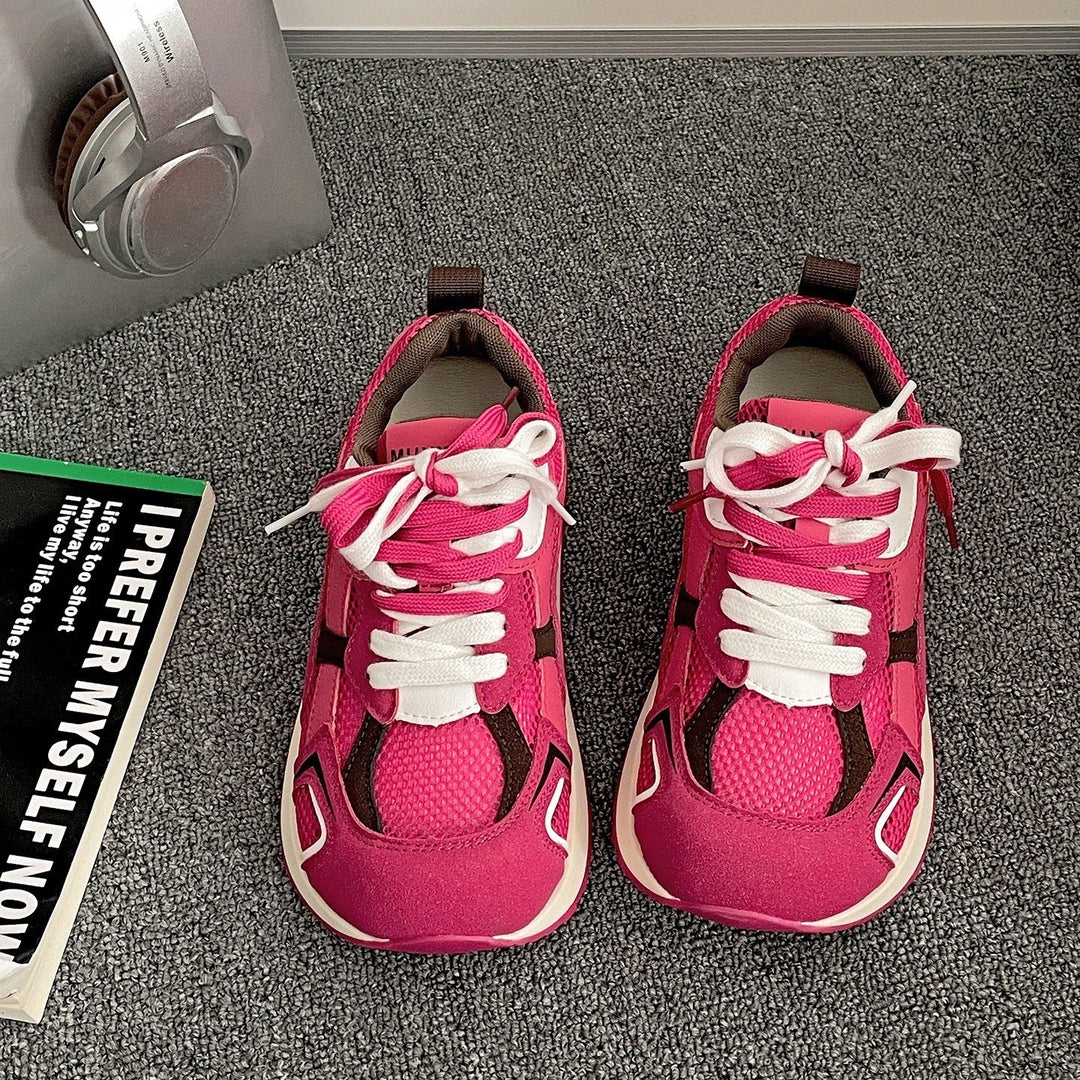 Damen Sportliche Sneakers mit atmungsaktiven Mesh-Einsätzen und rutschfester Sohle Echo Archiv