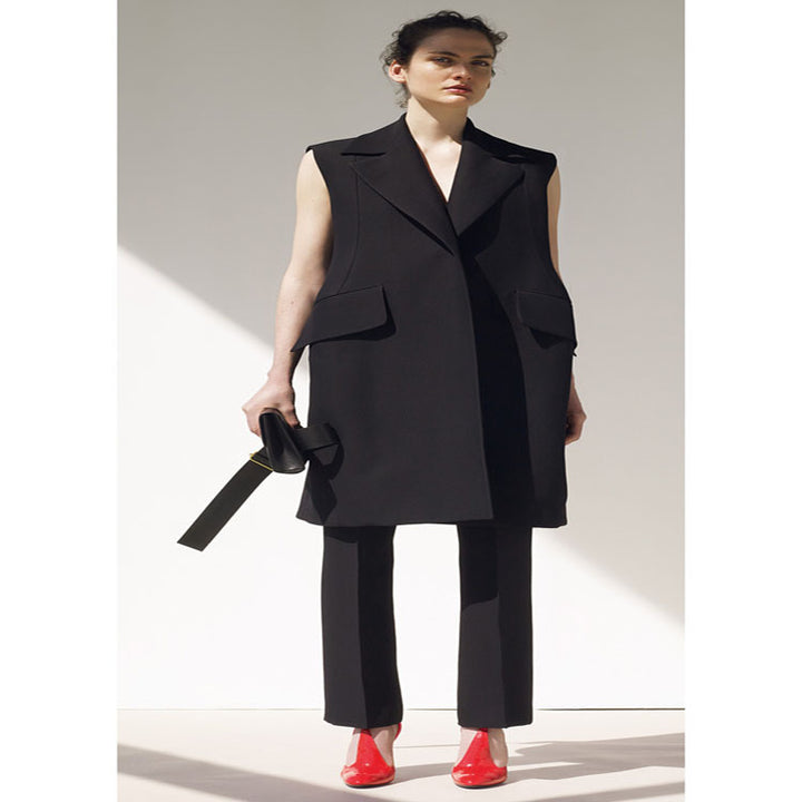 Damen Ärmellose A-Linien Longweste im Oversized Tailoring mit Schalkragen Echoarchiv