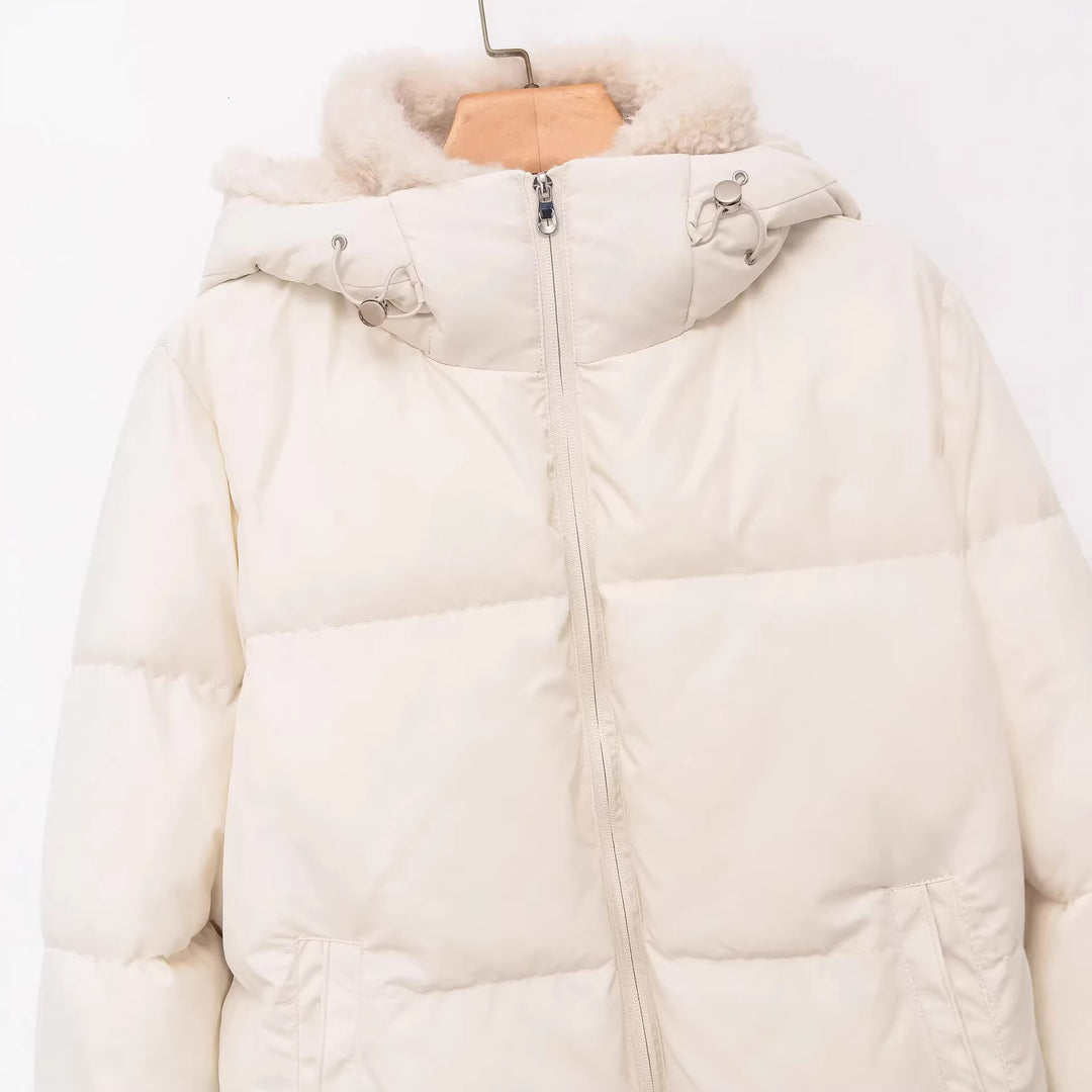 Damen nan gesteppte Kapuzen‑Daunenoptik Jacke mit Teddyfutter und hohem Kragen Echo Archiv