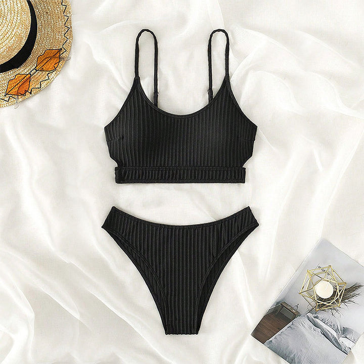 Damen Triangel-Bikini-Set mit verstellbaren Trägern und hohem Beinausschnitt Echo Archiv