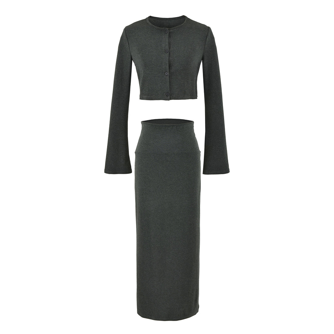 Damen Kurzgeschnittenes Set aus Feinstrick mit Knopfcardigan und figurbetontem Maxirock Echoarchiv