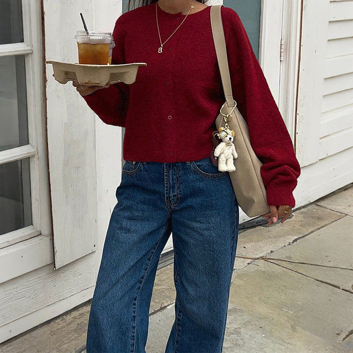 Damen nan kuschelige Kurzstrickjacke mit Perlmuttknöpfen und lässiger Oversize-Passform Echo Archiv