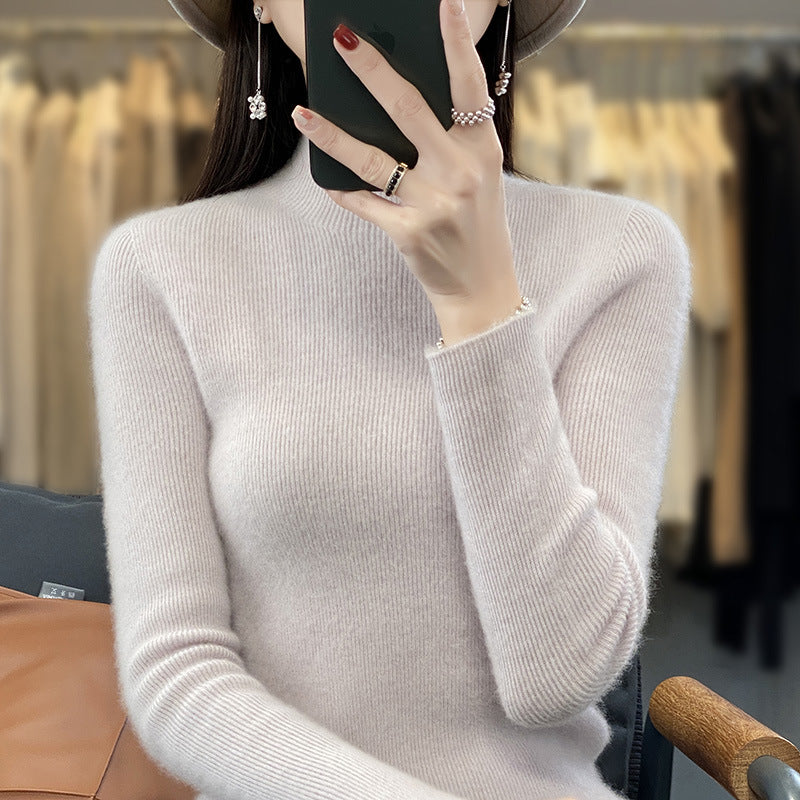 Damen Schlanker Feinstrick-Mockneckpullover aus feinem Angora‑Mix Echoarchiv