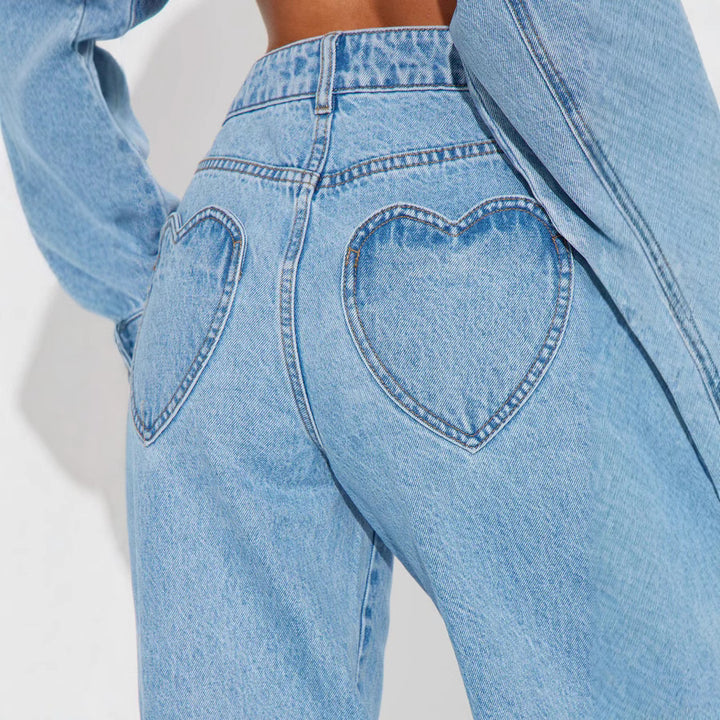Damen nan hochgeschnittene Weitbein-Jeans mit taillierendem Bund, klassischem Five‑Pocket‑Schnitt und fließendem Bein Echo Archiv
