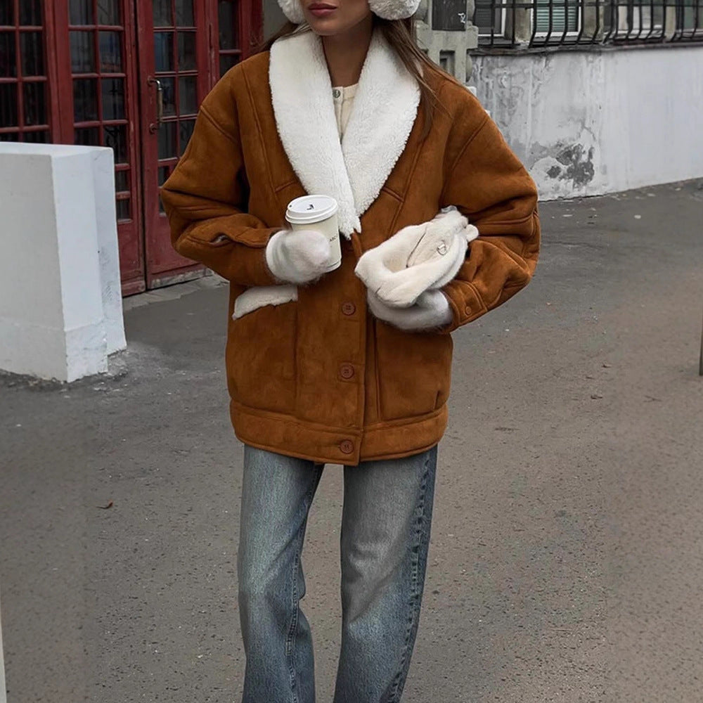 Damen Oversized Lammfellimitat Jacke mit großem Schalkragen Echoarchiv