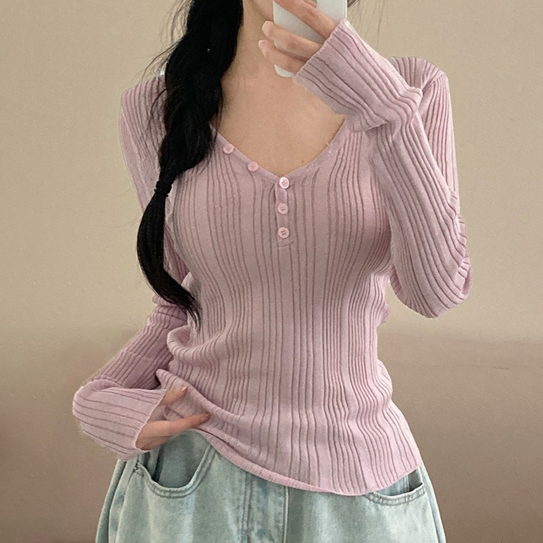 Damen nan feinstrukturierter Rippstrick-Longsleeve mit V-Ausschnitt, Henley-Knopfleiste und taillierter Passform Echo Archiv