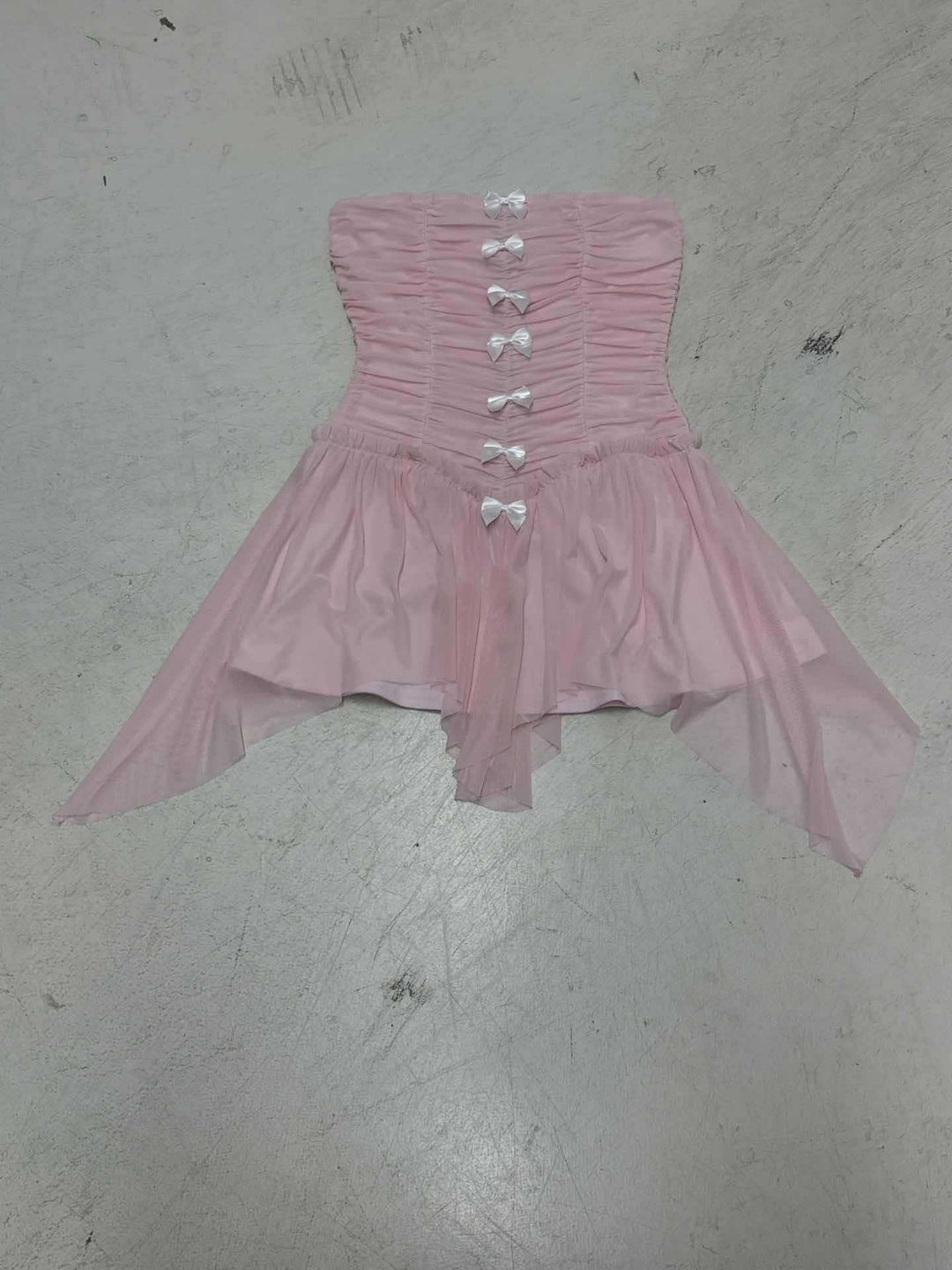Damen romantisches Corsage-Kleid mit bezaubernden Rüschendetails Echo Archiv