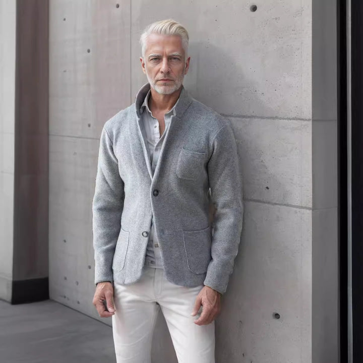 Herren modern geschnittener Strickmantel mit komfortablem Kragen und praktischen Taschen Echoarchiv