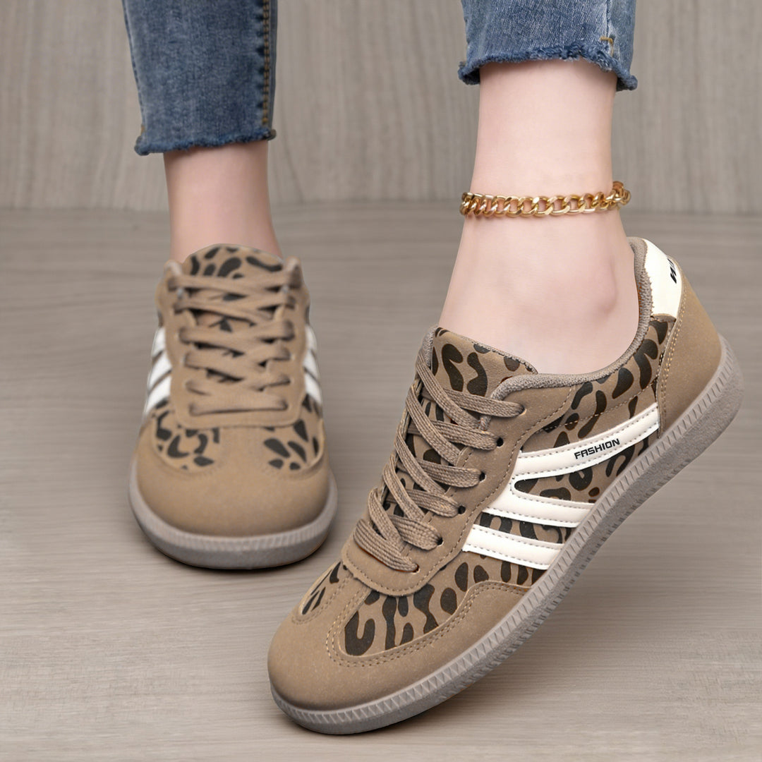 Damen nan retro-inspirierter Low-Top Sneaker mit Velours- und Synthetikbesatz Echo Archiv
