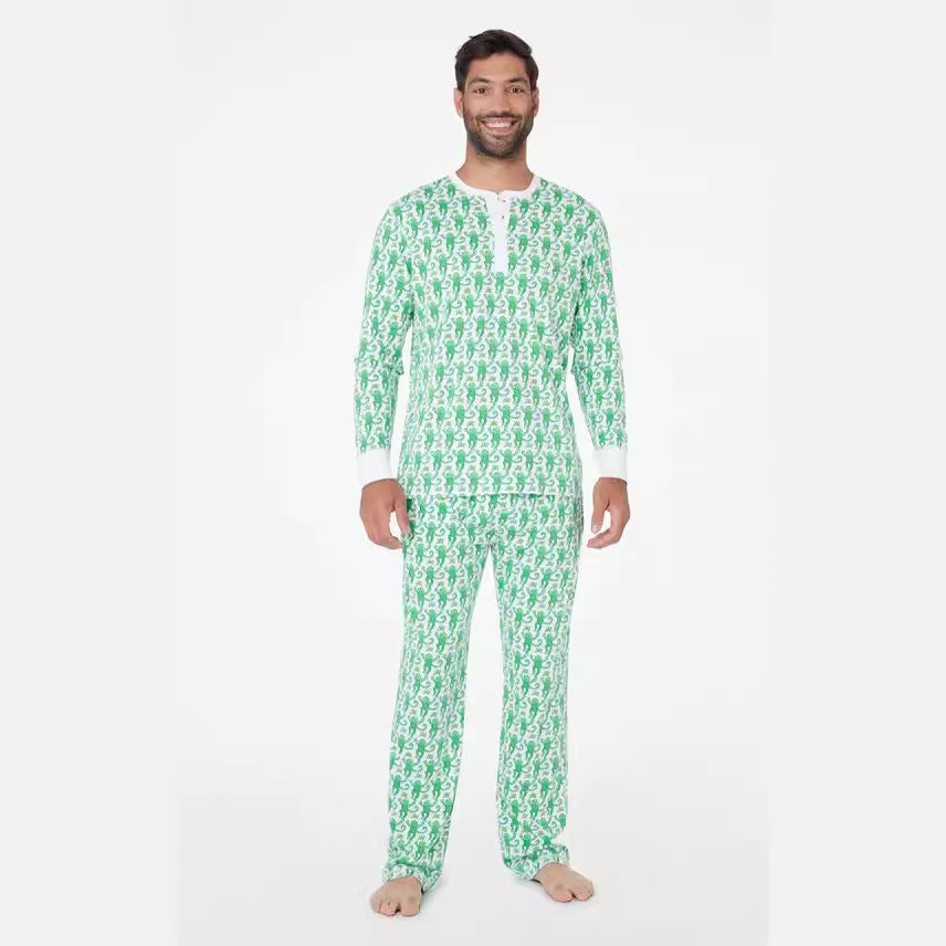 Herren Schlafanzug-Set mit frohem Muster und praktischen Taschen Echoarchiv