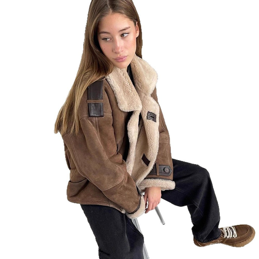Damen Oversize Shearling‑Imitat Fliegerjacke mit kontrastierenden Besätzen & Schnallen-Details Echoarchiv
