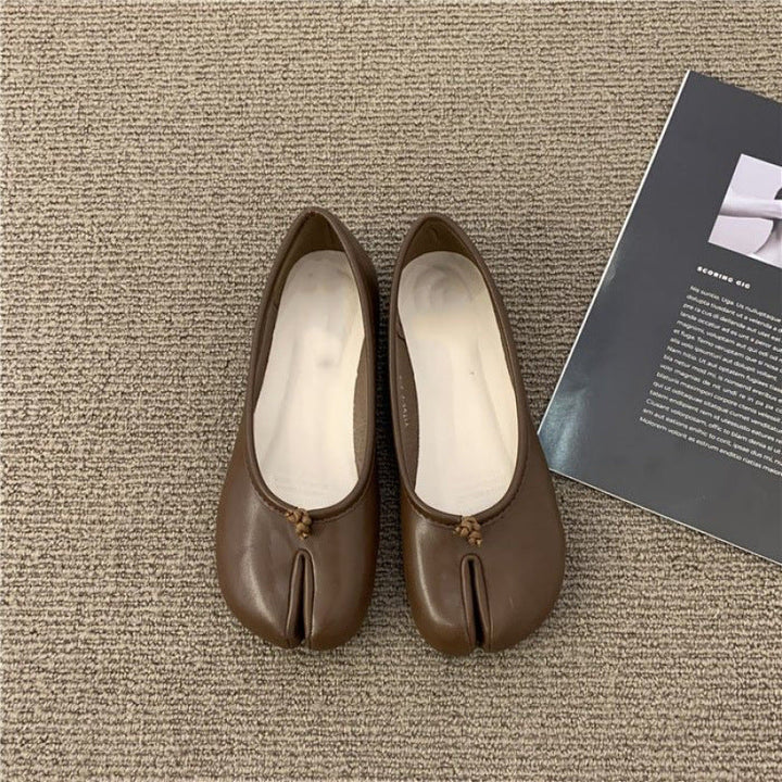 Damen Ballerinas mit eleganter Schlitz-Details und bequemer Innensohle Echoarchiv