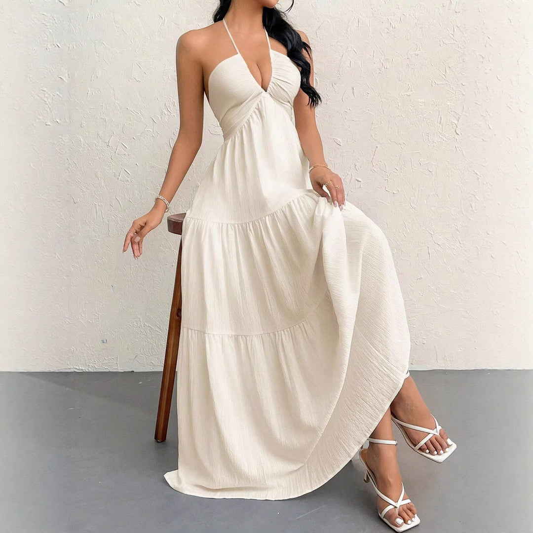 Damen Maxikleid mit tiefer Frontausschnitt und schwingendem Rock Echo Archiv
