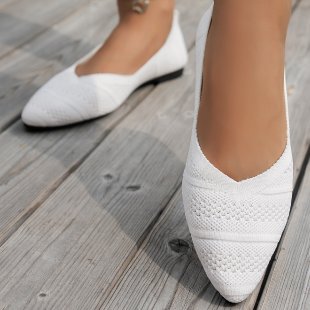 Damen Spitzer Ballerinas aus atmungsaktivem Strickmaterial mit flexibler Sohle – Lioré