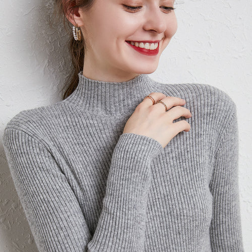 Damen Figurbetonter Feinstrick-Rollkragenpullover mit extrafeiner Rippenstruktur und kaschmirweicher Haptik Echoarchiv