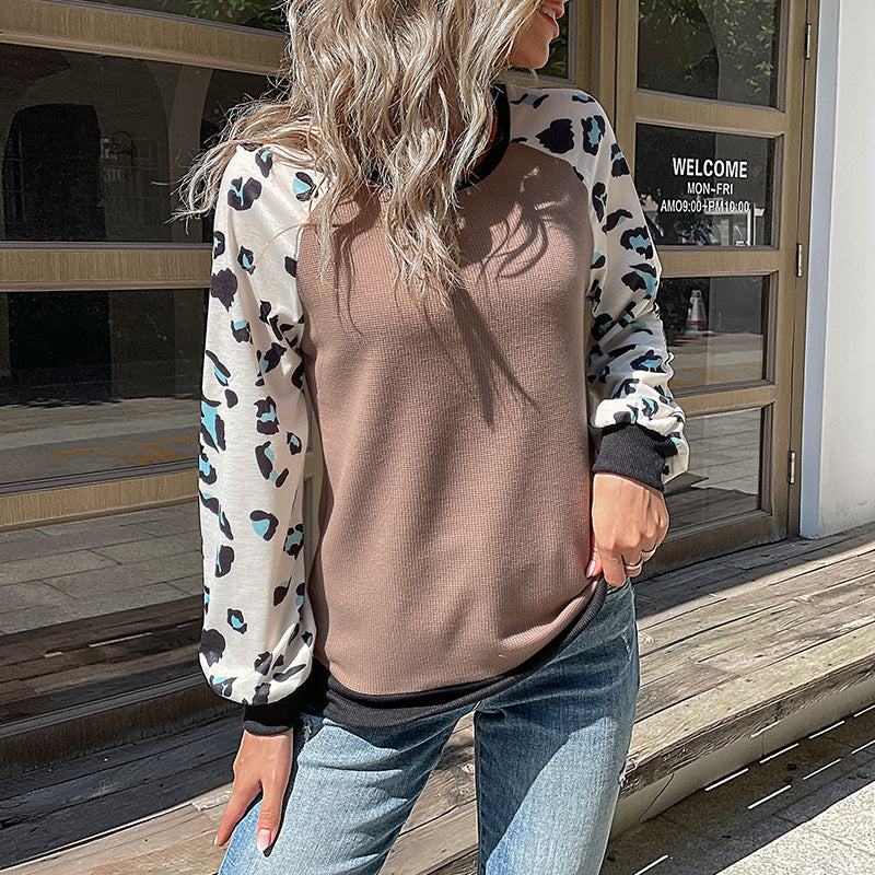 Damen Raglan-Pullover mit Leo-Jacquard-Ärmeln und feinem Rippstrick Echoarchiv