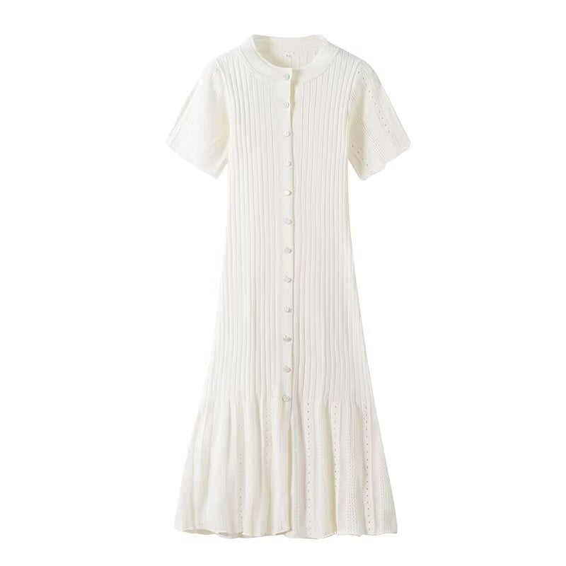 Damen knielanges Strickkleid mit eingeprägtem Muster und Knopfleiste Echo Archiv